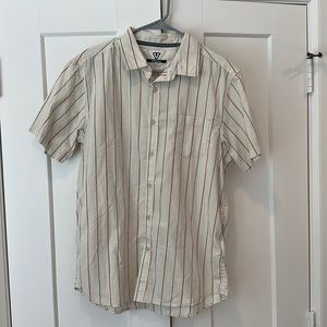 Men’s Button Down Khaki Shirt